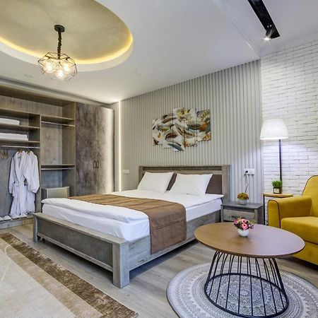 Inter Hotel Biszkek Zewnętrze zdjęcie